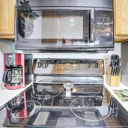 Reed Springs Condo With Furnished Deck And Pool Access Reeds Spring Buitenkant foto