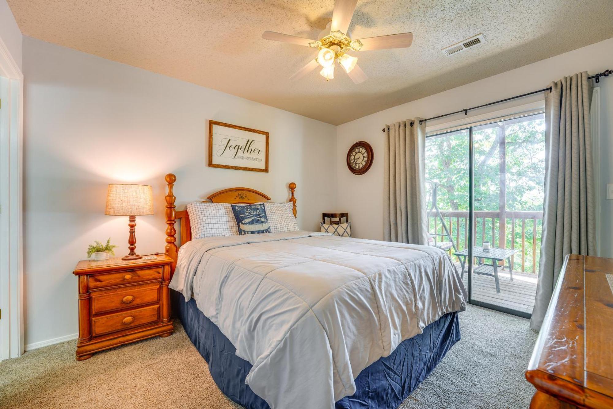 Reed Springs Condo With Furnished Deck And Pool Access Reeds Spring Buitenkant foto