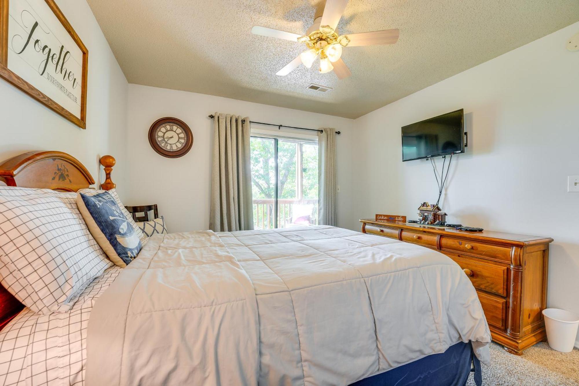 Reed Springs Condo With Furnished Deck And Pool Access Reeds Spring Buitenkant foto