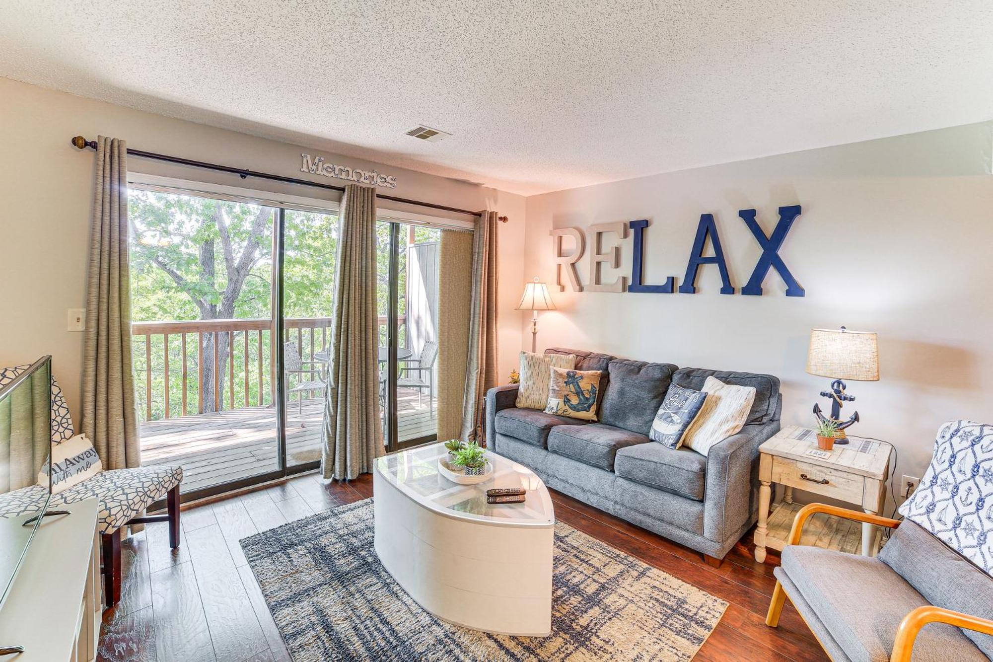 Reed Springs Condo With Furnished Deck And Pool Access Reeds Spring Buitenkant foto